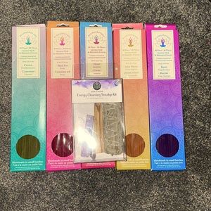 Energy Cleansing 4 Piece Smudge Kit with 5 Packs of Chakra Incense